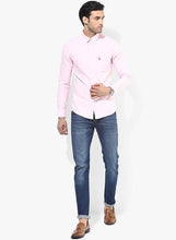 Pink Solid Slim Fit Casual Shirt